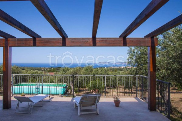 casa indipendente in vendita ad Alghero