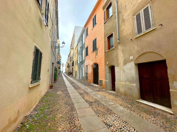appartamento in vendita ad Alghero in zona Centro Storico