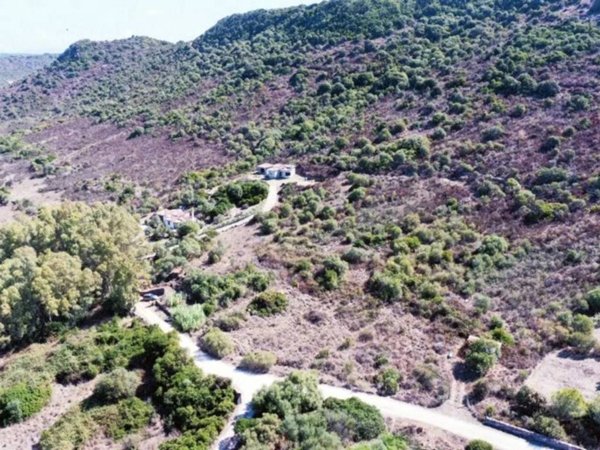 casa indipendente in vendita ad Alghero in zona Calabona