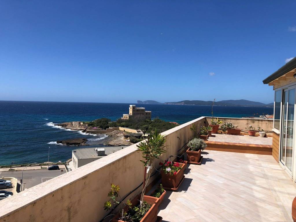 appartamento in vendita ad Alghero in zona Calabona