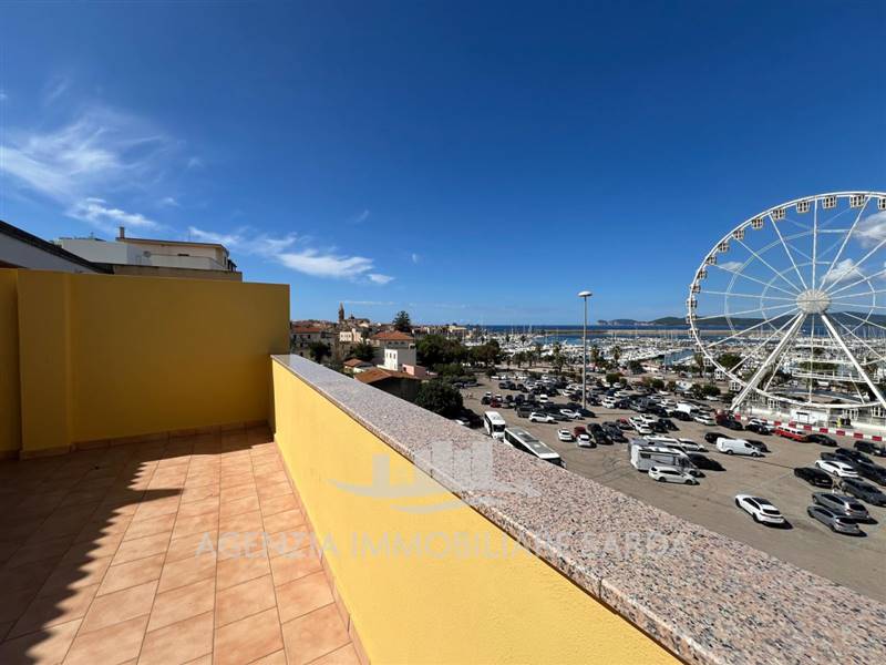 appartamento in vendita ad Alghero in zona Centro Storico