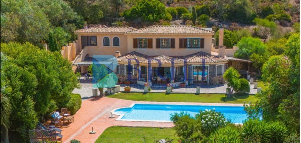 casa indipendente in vendita ad Alghero in zona Carrabuffas