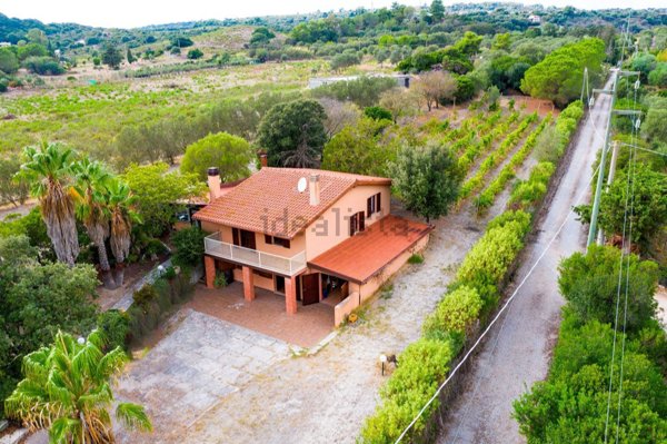 casa indipendente in vendita ad Alghero