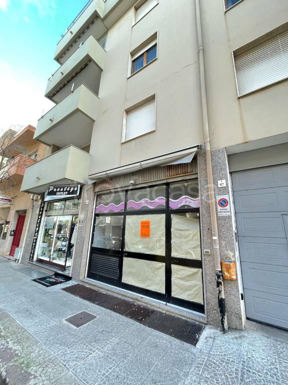 negozio in vendita ad Alghero
