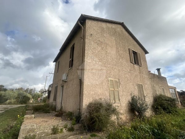 casa indipendente in vendita ad Alghero