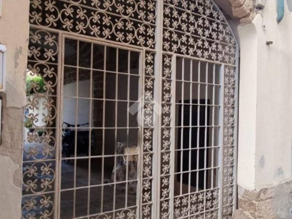 negozio in vendita ad Alghero in zona Centro Storico