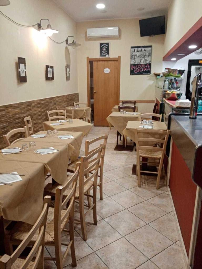 negozio in vendita ad Alghero in zona Centro Storico