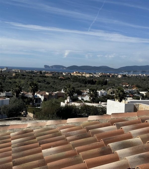 casa indipendente in vendita ad Alghero in zona Lido