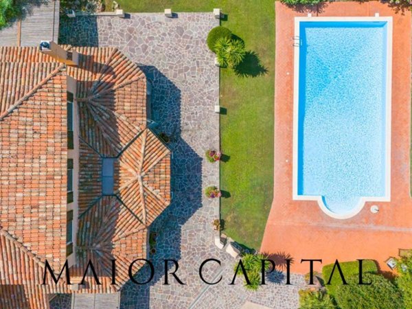 casa indipendente in vendita ad Alghero in zona Pivarada