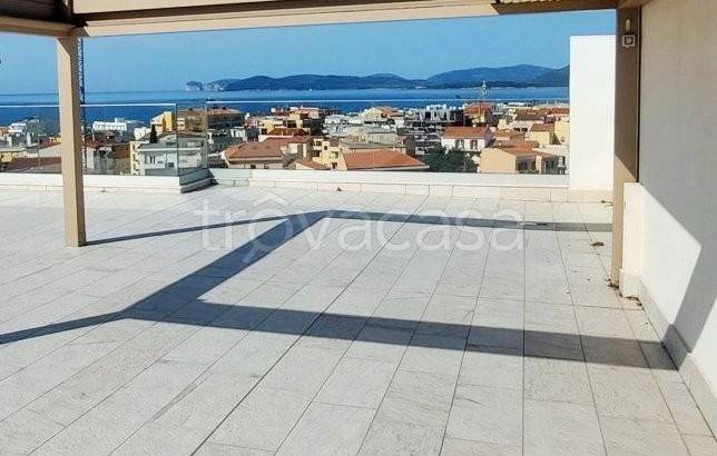 appartamento in vendita ad Alghero in zona Lido