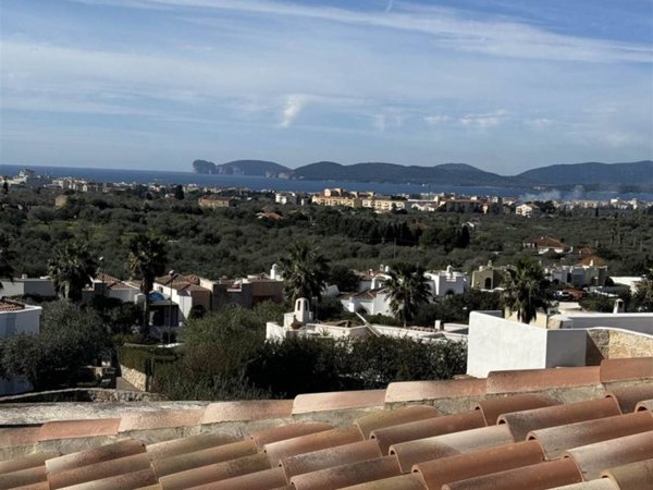 casa indipendente in vendita ad Alghero in zona Carrabuffas