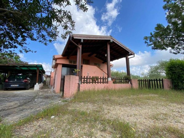 casa indipendente in vendita ad Alghero in zona Maria Pia