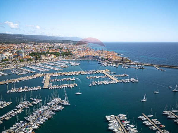 appartamento in vendita ad Alghero in zona Centro Storico