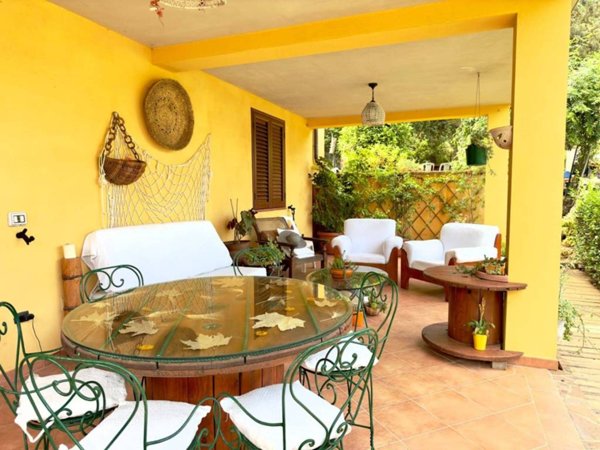 casa indipendente in vendita ad Alghero