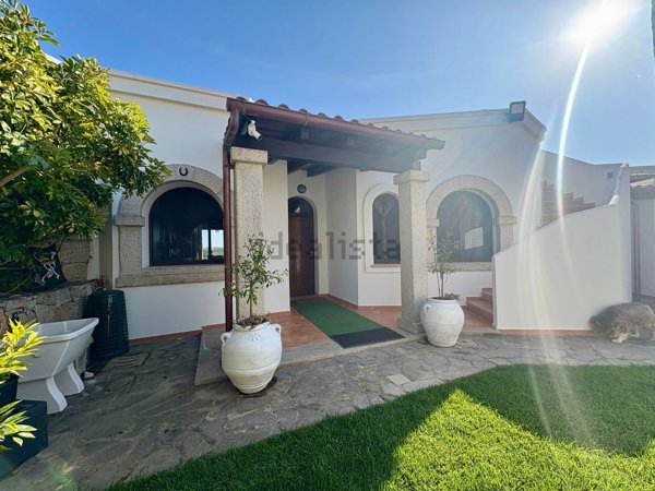 casa indipendente in vendita ad Alghero