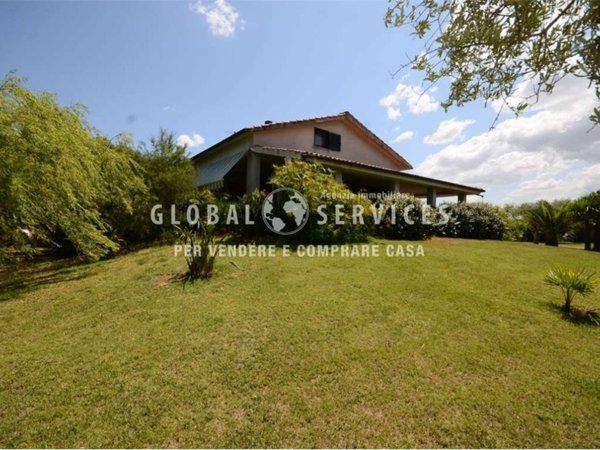 casa indipendente in vendita ad Alghero