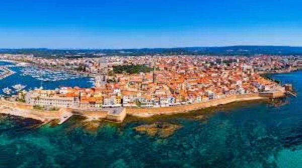 appartamento in vendita ad Alghero in zona Scaletta