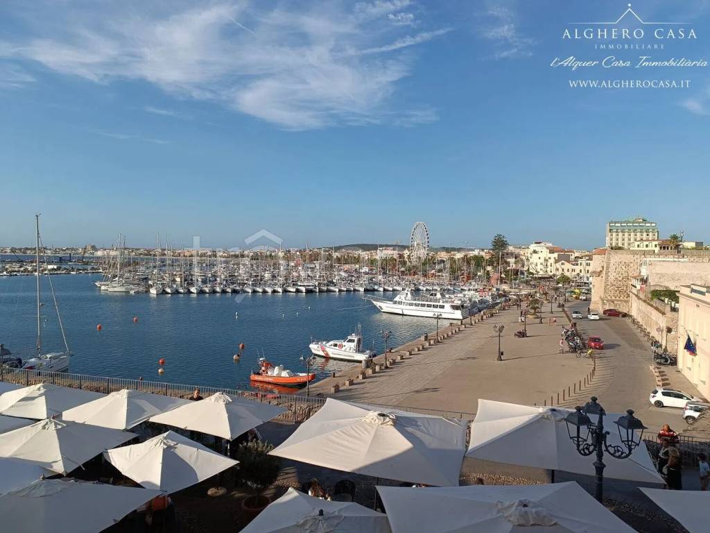 appartamento in vendita ad Alghero in zona Centro Storico