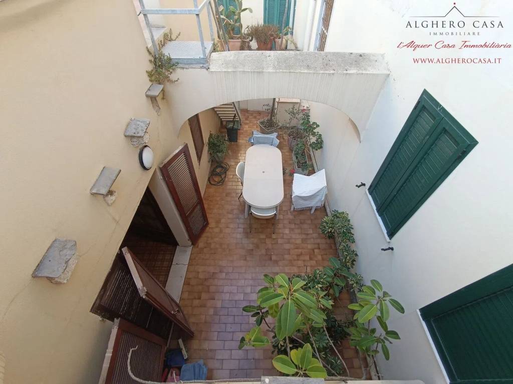 appartamento in vendita ad Alghero in zona Centro Storico