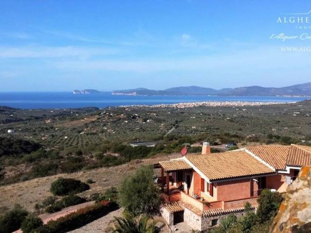 casa indipendente in vendita ad Alghero in zona Calabona
