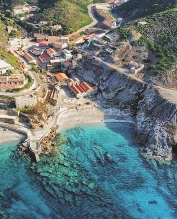 casa indipendente in vendita ad Alghero in zona Fertilia