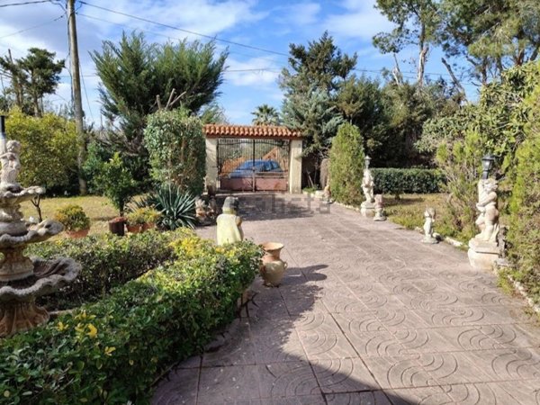 casa indipendente in vendita ad Alghero