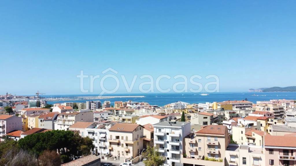 appartamento in vendita ad Alghero in zona Centro Storico
