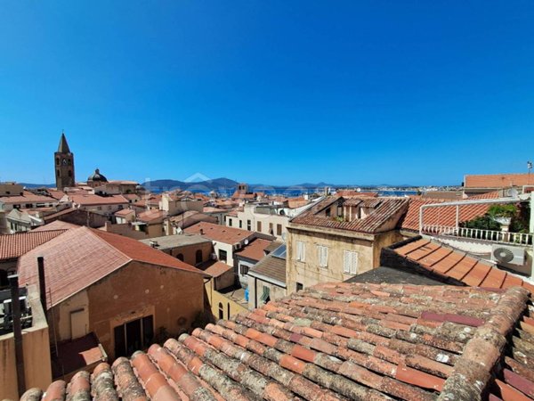 appartamento in vendita ad Alghero in zona Centro Storico