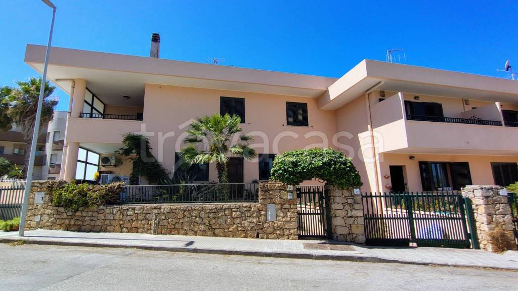 casa indipendente in vendita ad Alghero