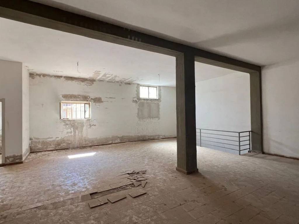 negozio in vendita ad Alghero in zona Maria Pia