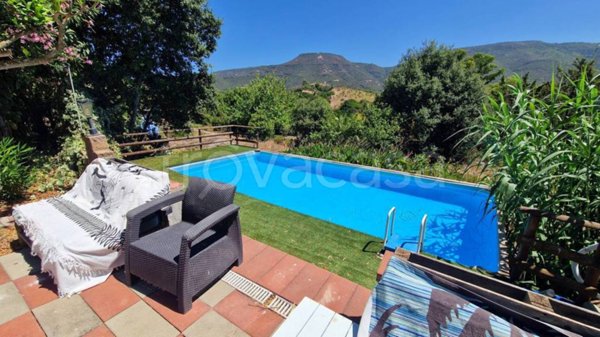 casa indipendente in vendita ad Alghero