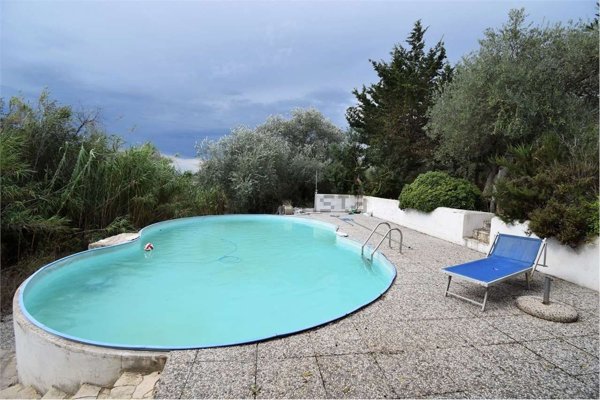 casa indipendente in vendita ad Alghero