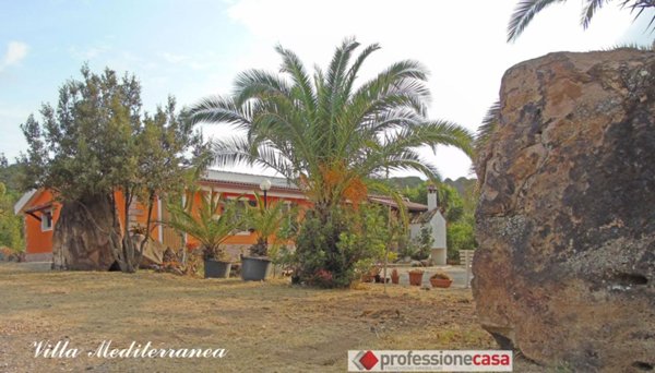 casa indipendente in vendita ad Alghero