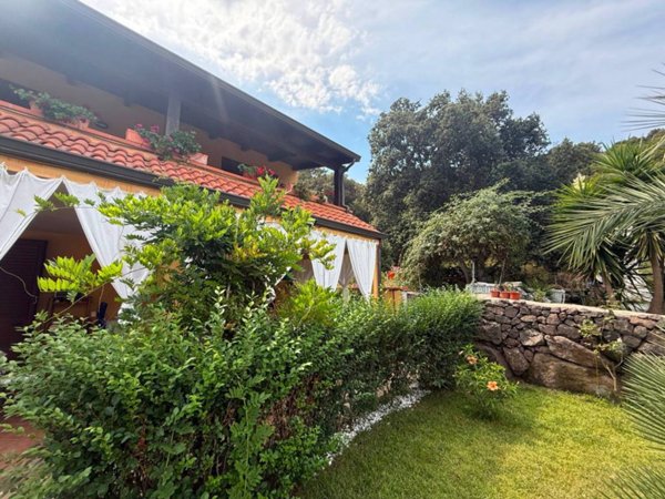 casa indipendente in vendita ad Alghero in zona Centro Storico