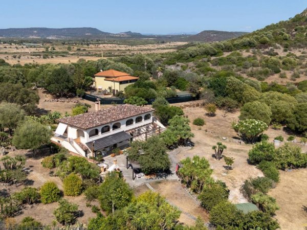 casa indipendente in vendita ad Alghero