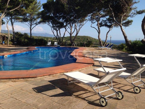 casa indipendente in vendita ad Alghero in zona Fertilia