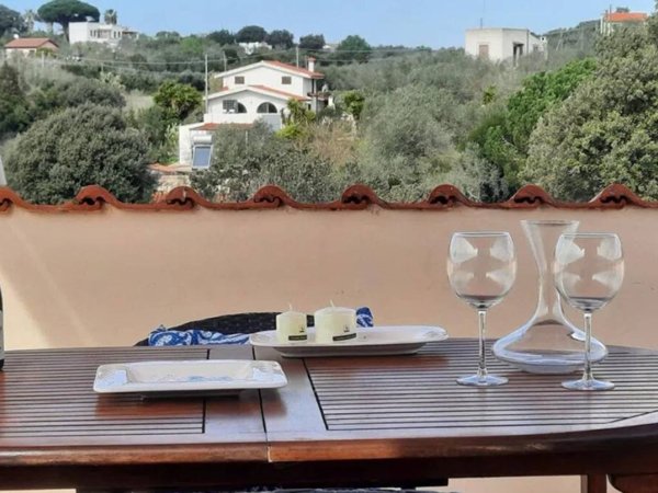 casa indipendente in vendita ad Alghero