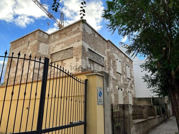 esavano in vendita ad Alghero in zona Centro Storico
