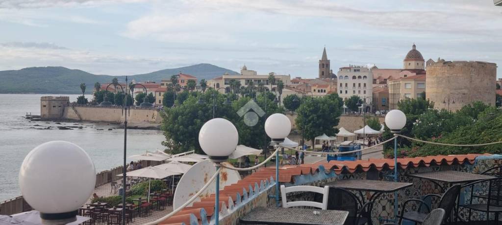 negozio in vendita ad Alghero