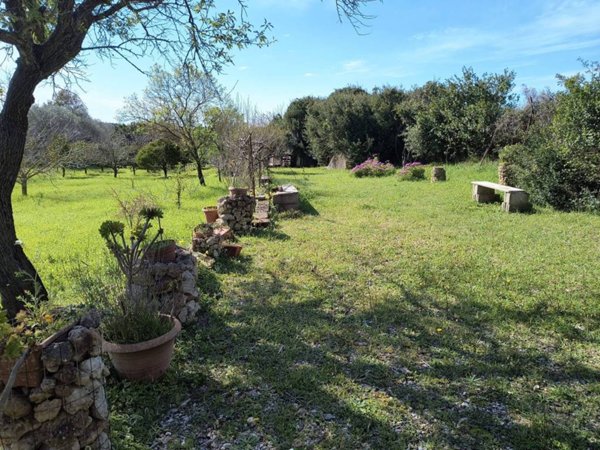 terreno agricolo in vendita ad Alghero in zona Maria Pia