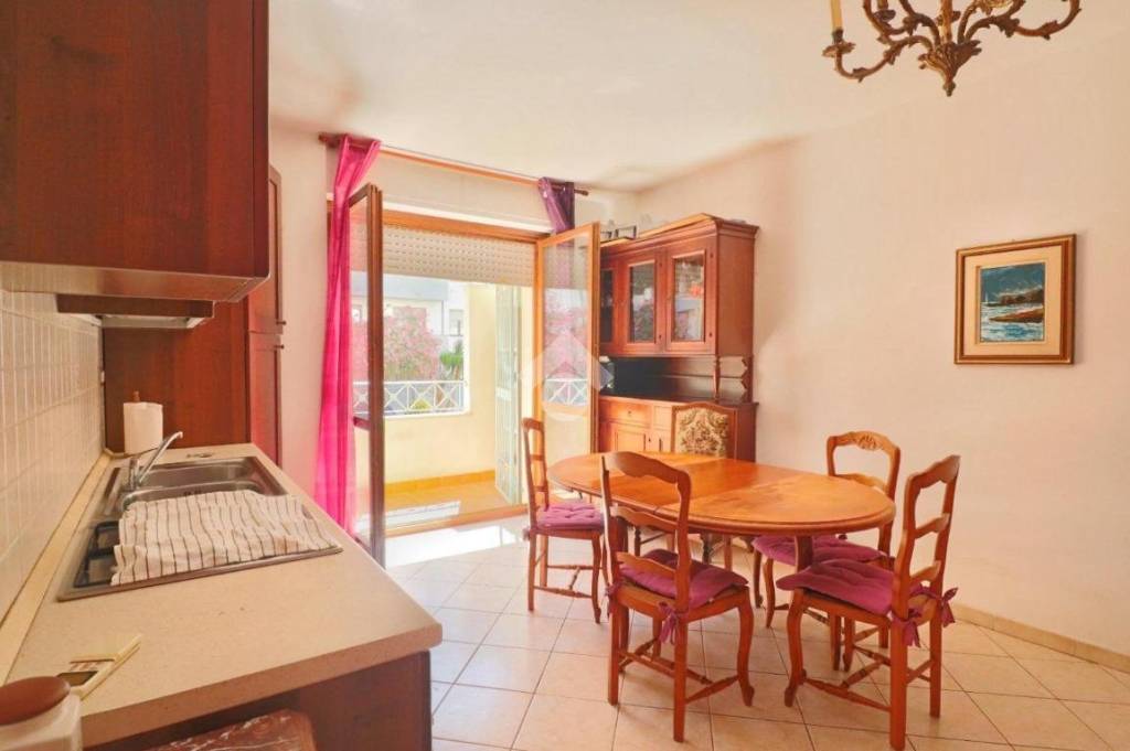 appartamento in vendita ad Alghero in zona Calabona
