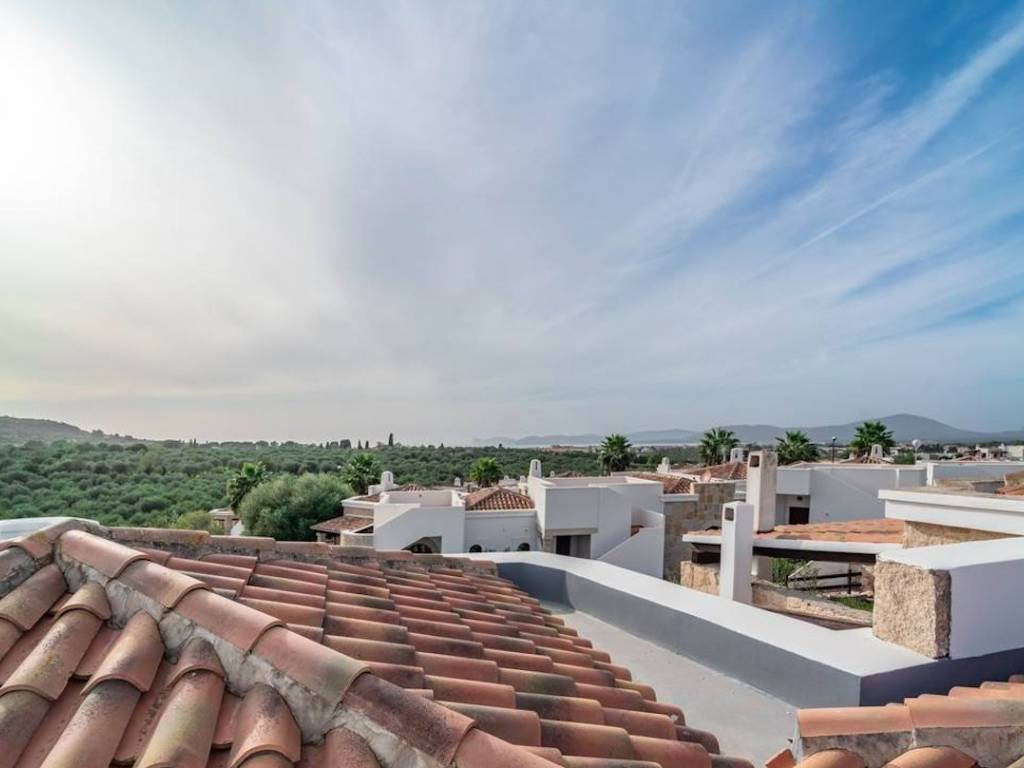 casa indipendente in vendita ad Alghero in zona Pivarada