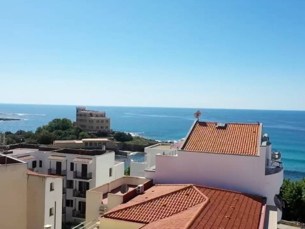 appartamento in vendita ad Alghero in zona Calabona