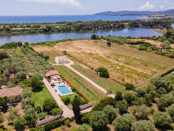 casa indipendente in vendita ad Alghero in zona Centro Storico