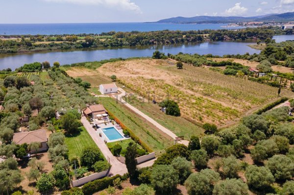 casa indipendente in vendita ad Alghero in zona Maria Pia