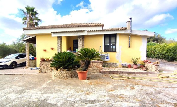 casa indipendente in vendita ad Alghero