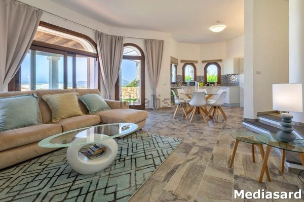 casa indipendente in vendita ad Alghero in zona Carrabuffas