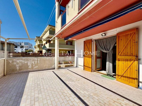 appartamento in vendita ad Alghero in zona Calabona