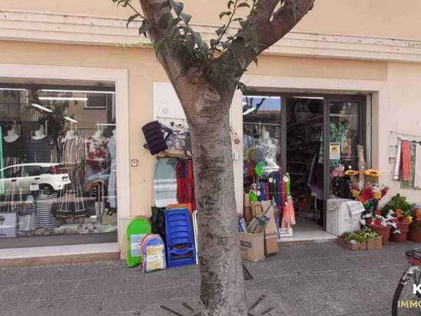 negozio in vendita ad Alghero in zona Sant'Agostino
