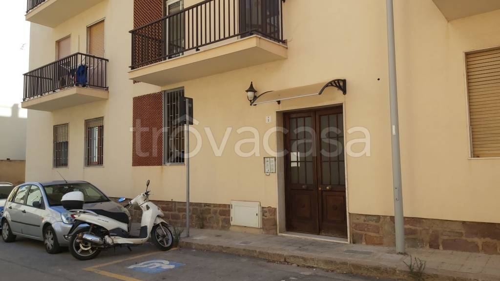 appartamento in vendita ad Alghero in zona Calabona